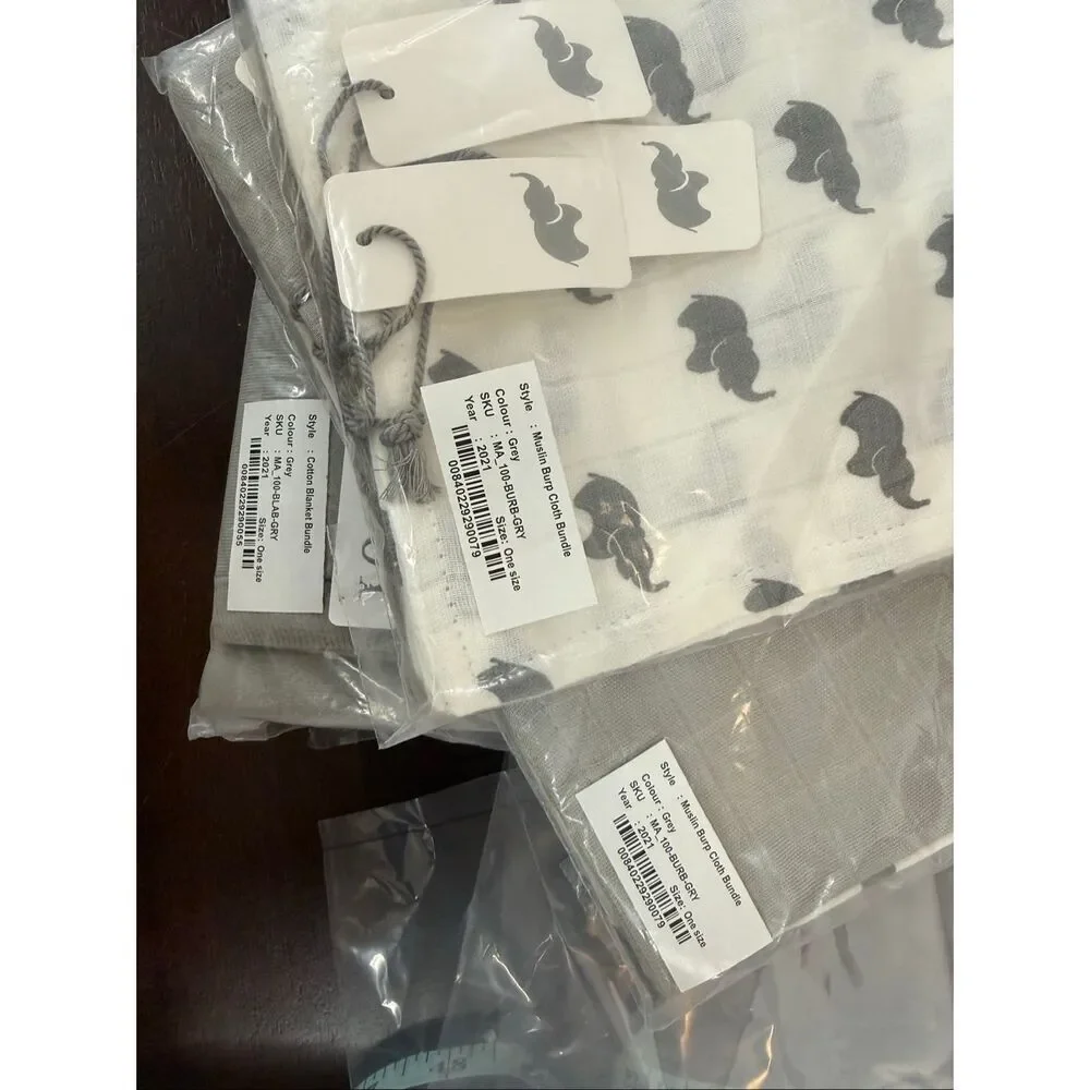 NWT Monica and Andy Organic Cotton 8 piece Blanket and Burp Cloth Bundle - Gende
